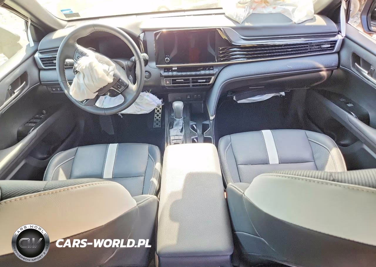 2026 Toyota Camry Se VIN:4T1DAACK2TU212425 - 8