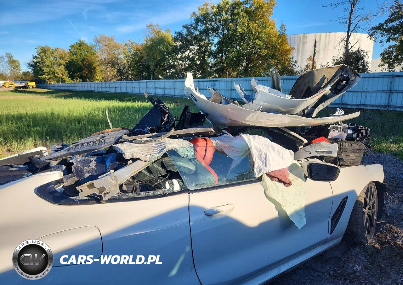 2022 BMW 840Xi VIN:WBAAE4C00NCK20816 - 12