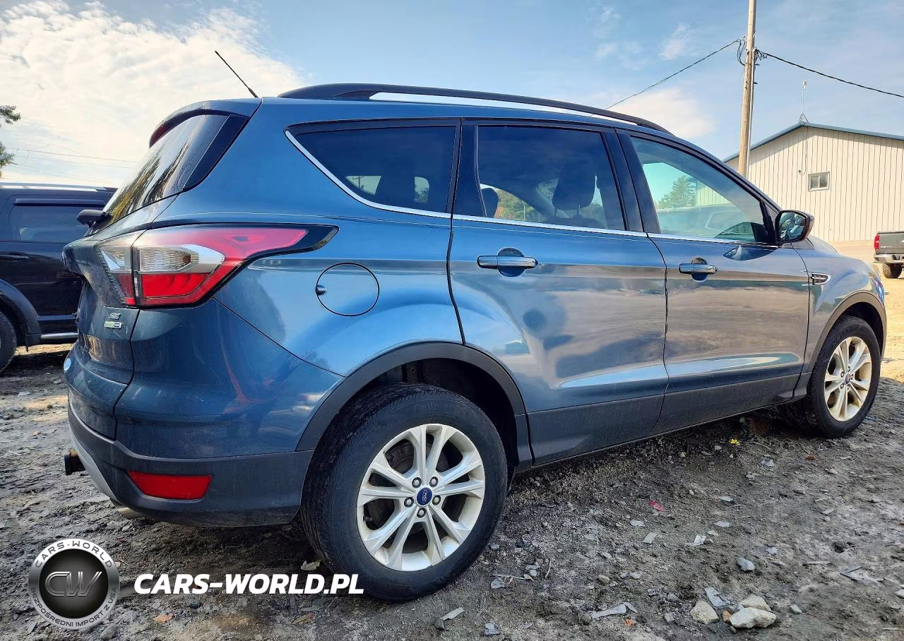 2018 Ford Escape Se VIN:1FMCU9GD6JUA14666 - 3