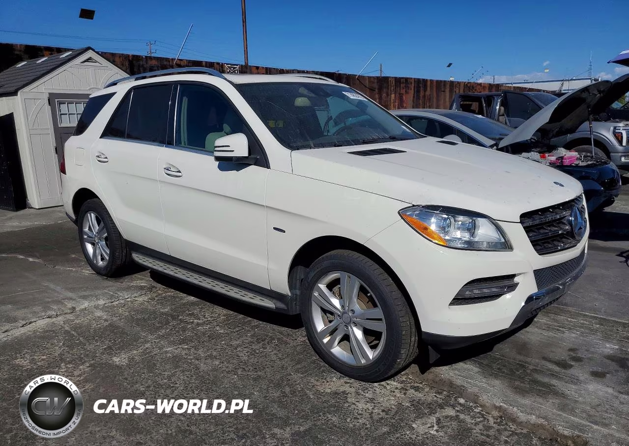 2012 Mercedes-Benz Ml 350 4Matic VIN:4JGDA5HBXCA031946 - 4
