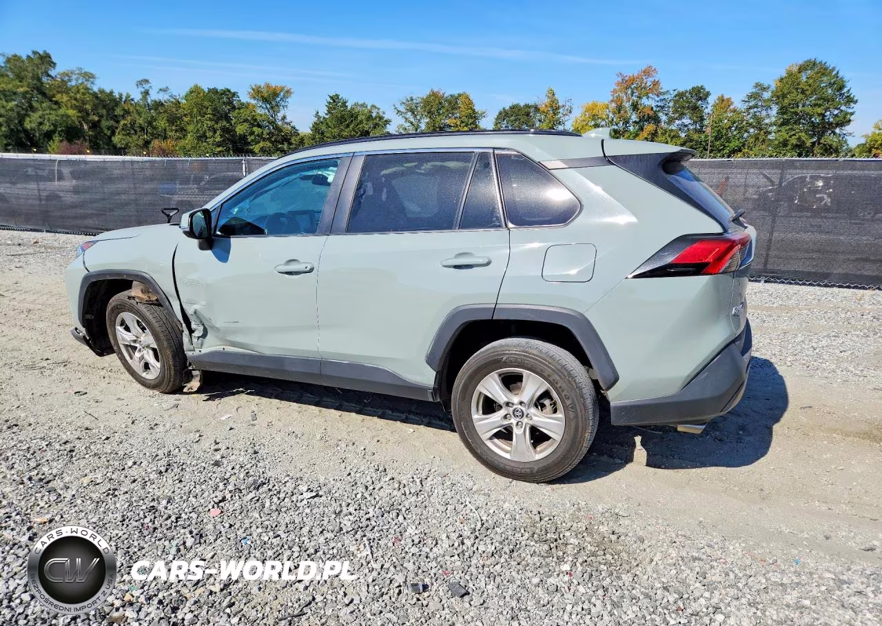 2021 Toyota Rav4 Xle VIN:2T3W1RFV4MW112123 - 2