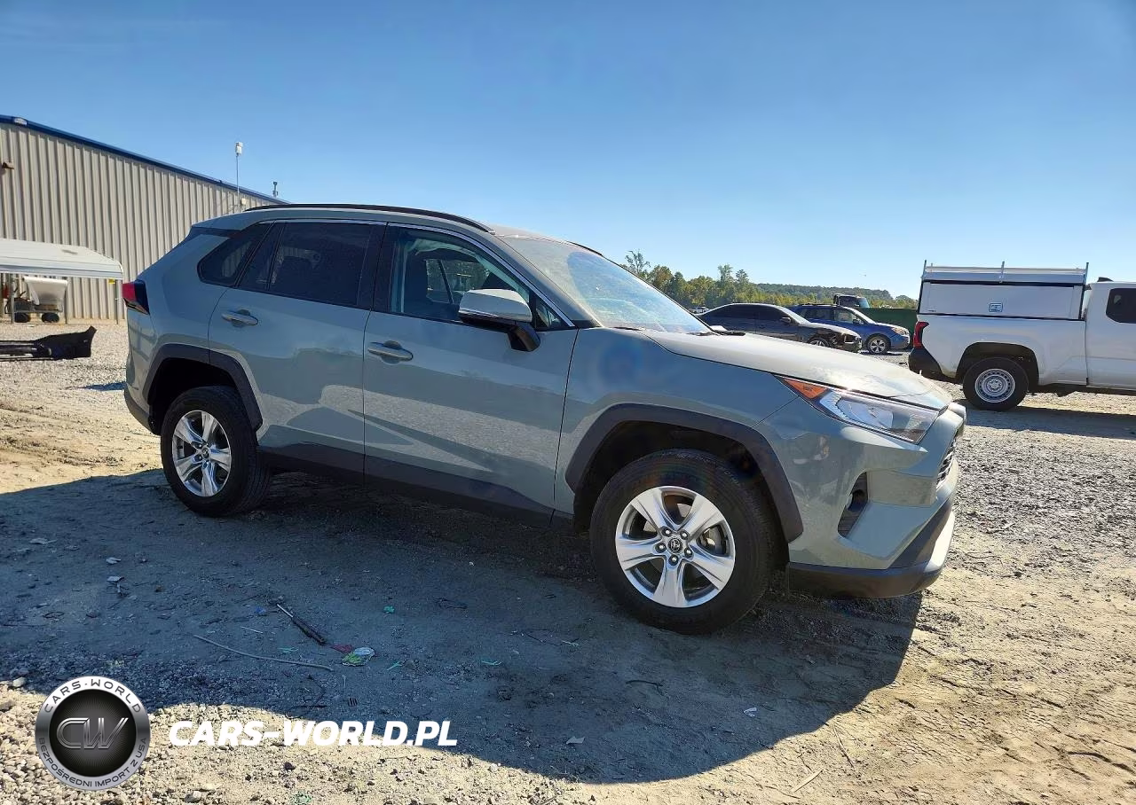 2021 Toyota Rav4 Xle VIN:2T3W1RFV4MW112123 - 4