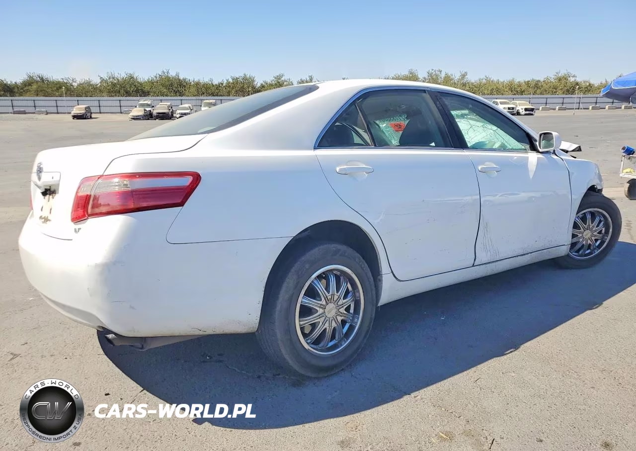 2009 Toyota Camry Le VIN:4T1BE46K79U901393 - 3