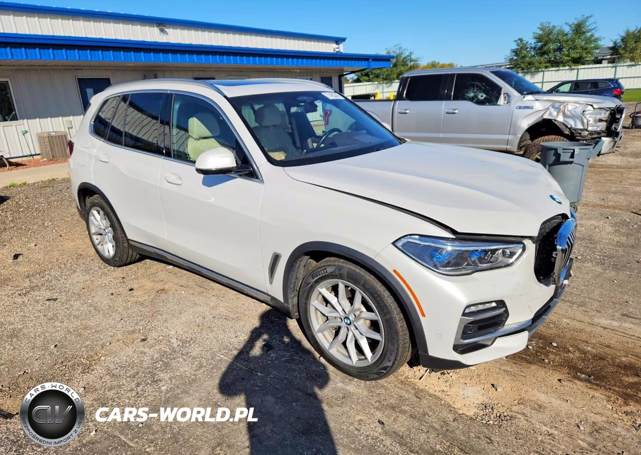 2019 BMW X5 xDrive40I VIN:5UXCR6C55KLL26972 - 4