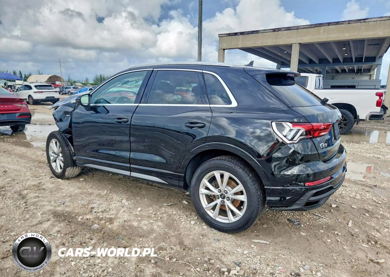 2025 Audi Q3 Premium S Line 45 VIN:WA1DECF32S1053716 - 2