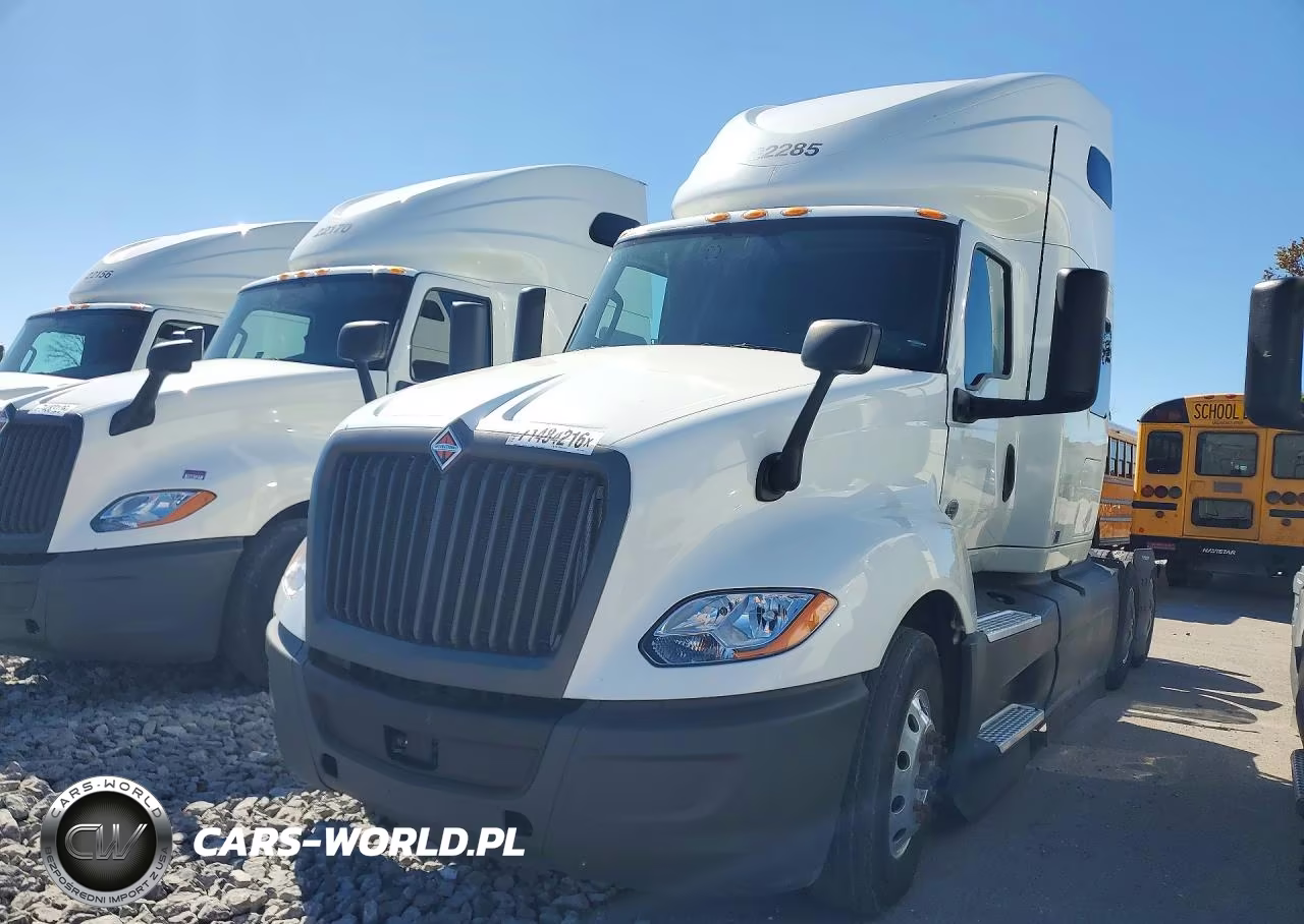 2022 International Lt625 Semi Truck