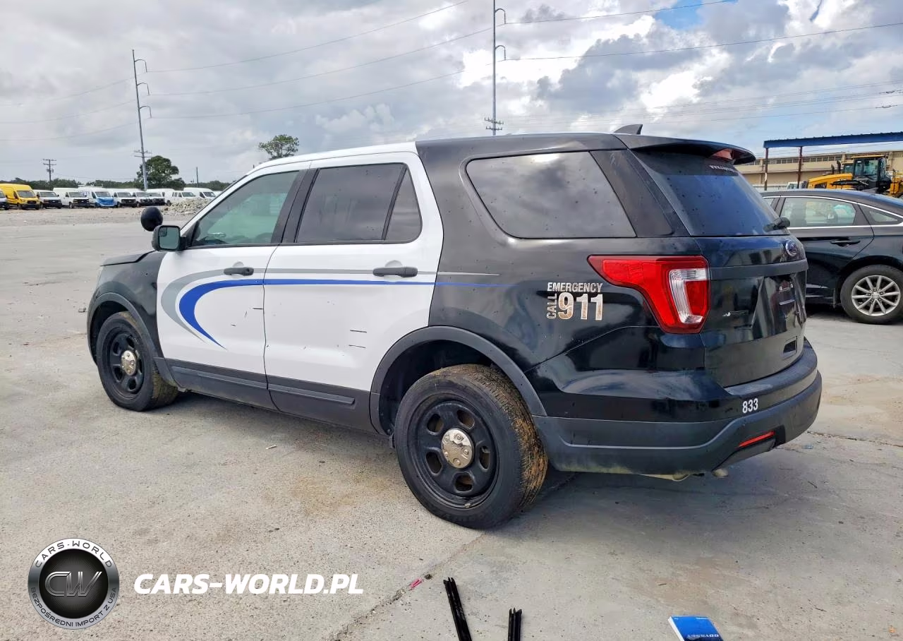 2018 Ford Explorer Police Interceptor VIN:1FM5K8AR3JGB47218 - 2