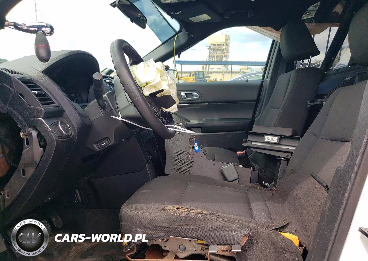 2018 Ford Explorer Police Interceptor VIN:1FM5K8AR3JGB47218 - 7