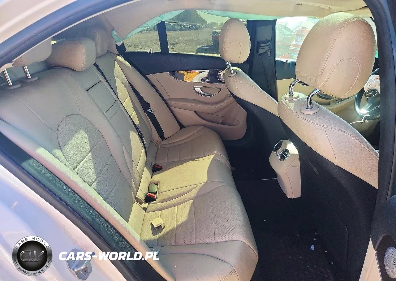 2015 Mercedes-Benz C 300 4Matic VIN:55SWF4KB5FU059472 - 10