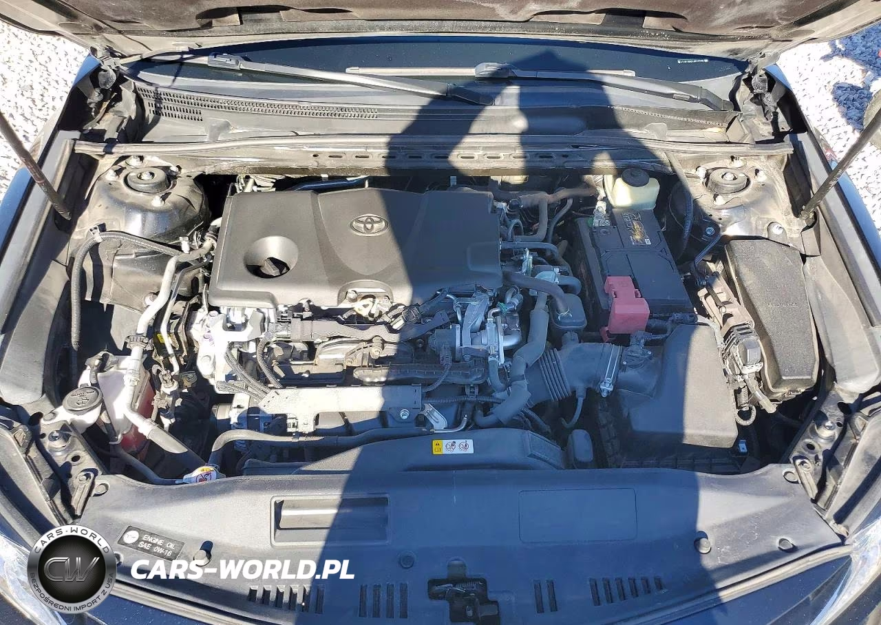2018 Toyota Camry Le VIN:4T1B11HK2JU511216 - 11