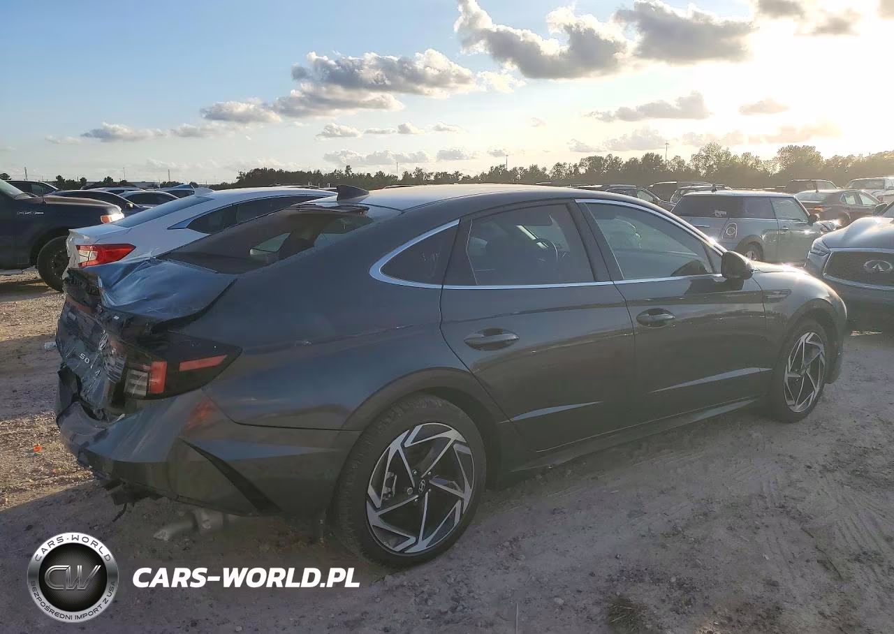 2026 Hyundai Sonata Sel Sport VIN:KMHL64JA0TA565613 - 3