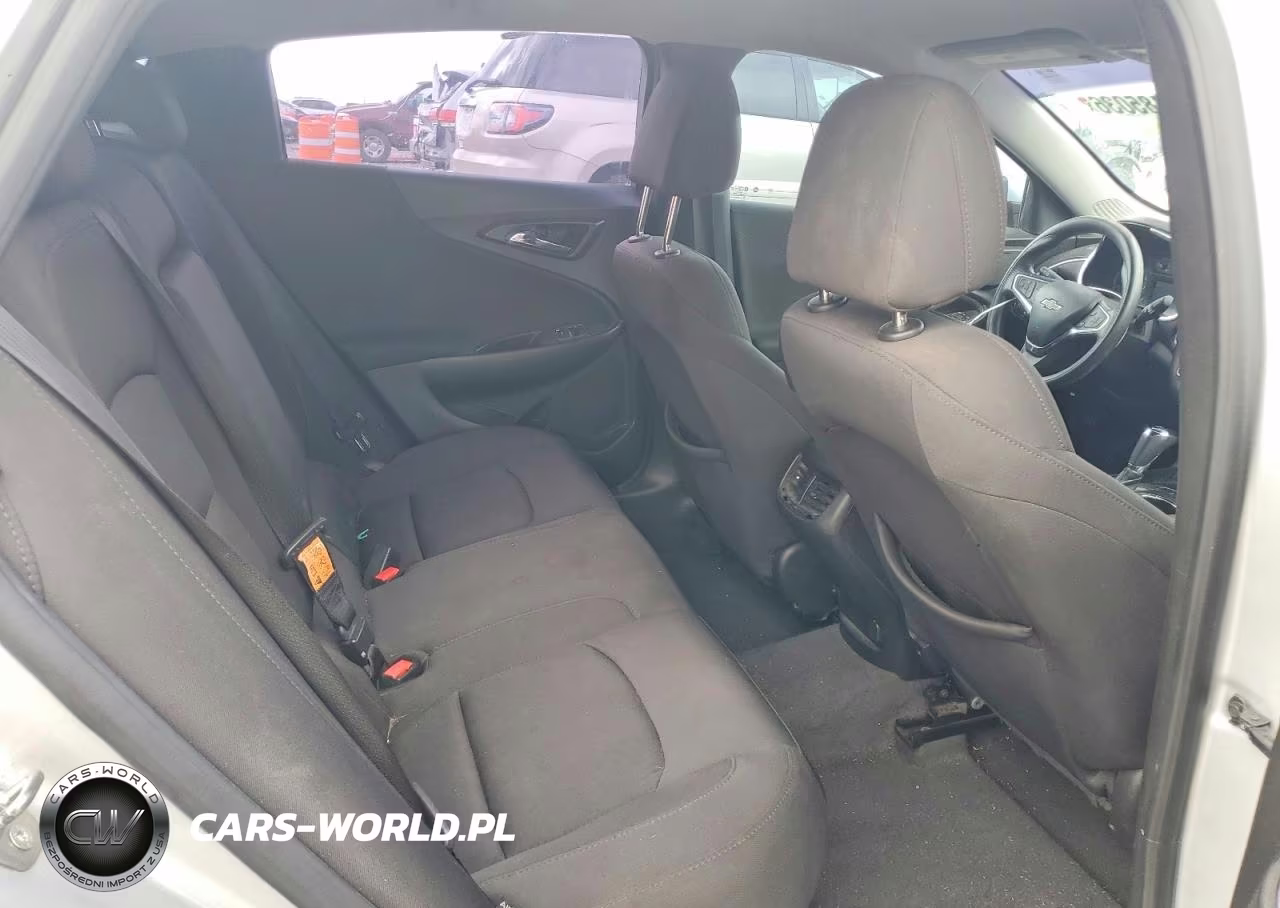 2019 Chevrolet Malibu Lt VIN:1G1ZD5ST6KF157346 - 10