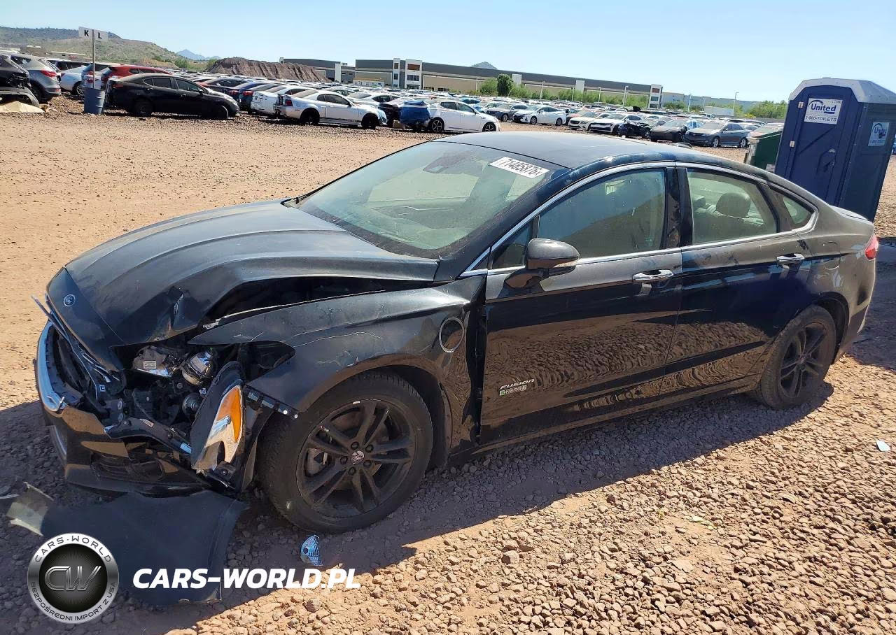 2016 Ford Fusion Titanium Phev VIN:3FA6P0SU1GR141911 - 1