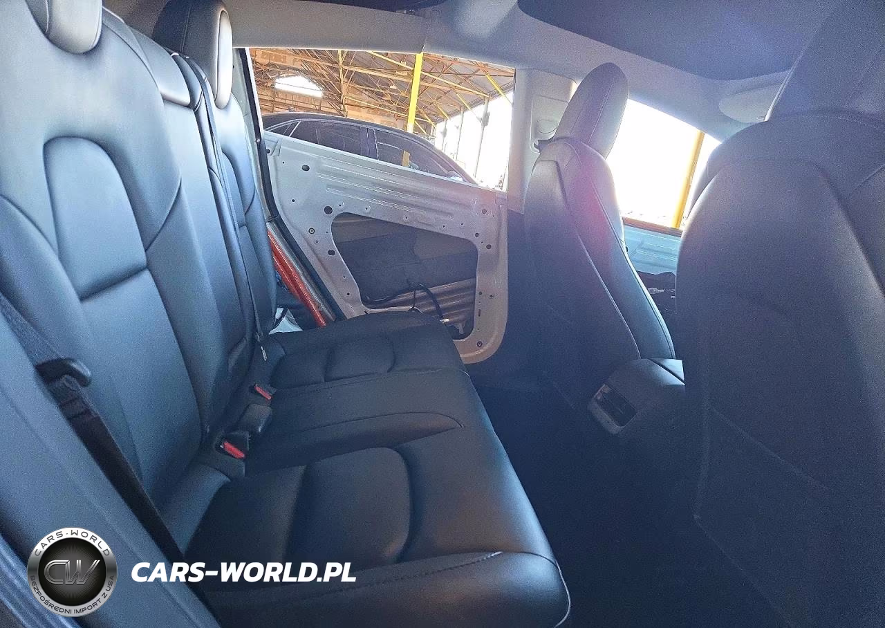 2021 Tesla Model 3 VIN:5YJ3E1EB7MF979327 - 10