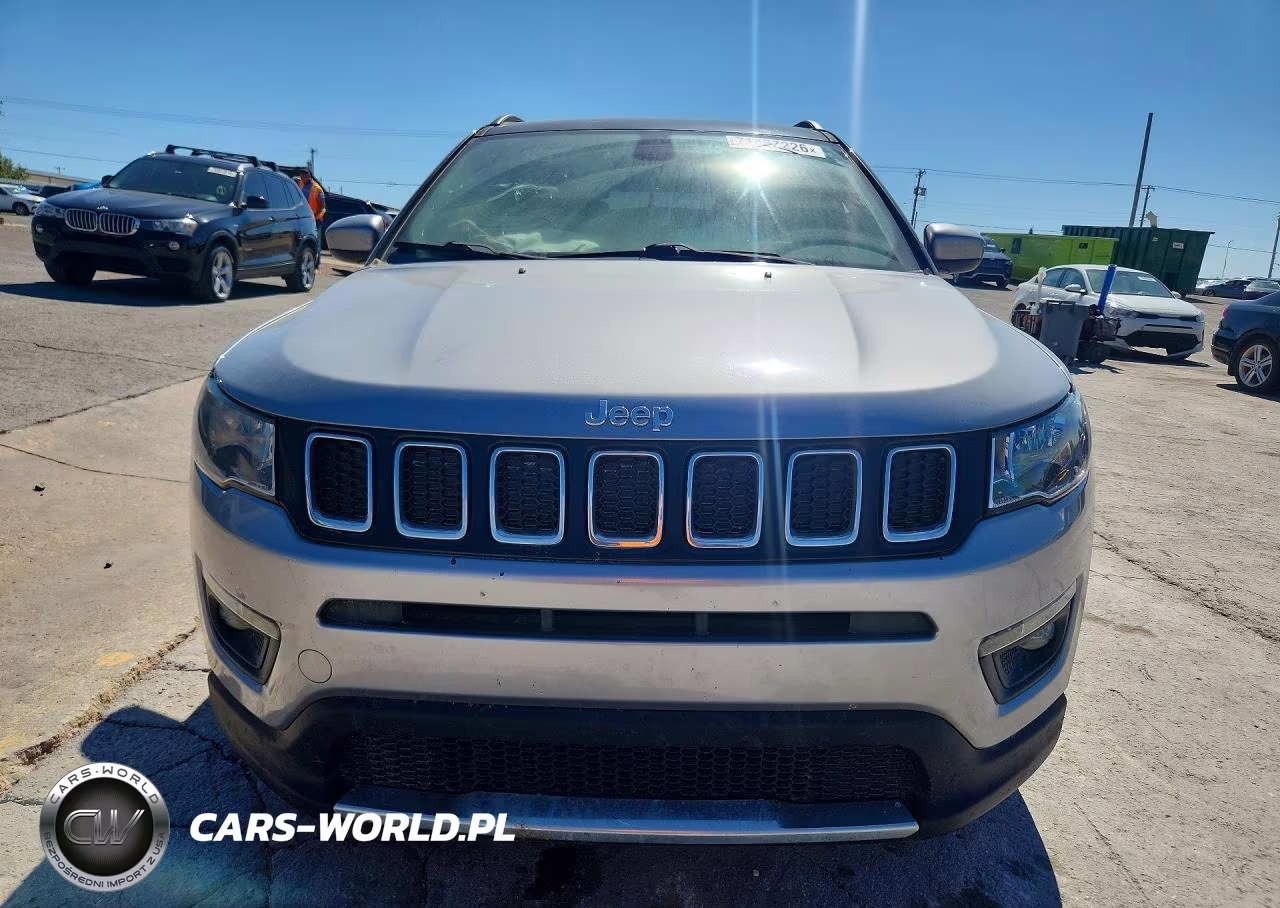 2020 Jeep Compass Latitude VIN:3C4NJDBB2LT174264 - 5