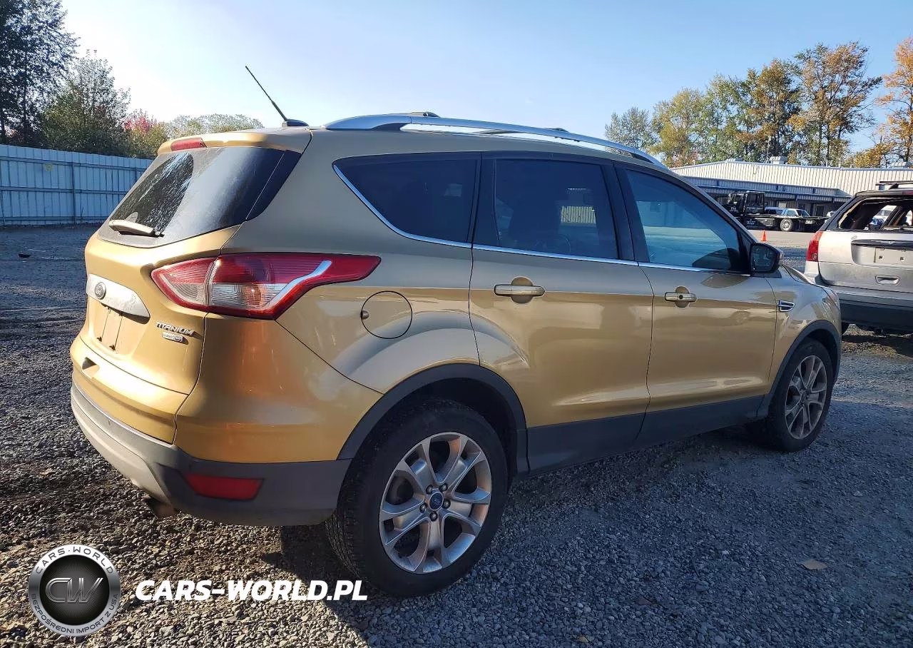 2014 Ford Escape Titanium VIN:1FMCU9J9XEUE41732 - 3