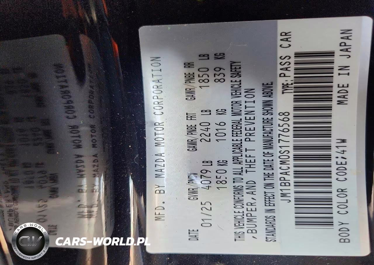 2025 Mazda 3 Preferred VIN:JM1BPACM0S1776568 - 12