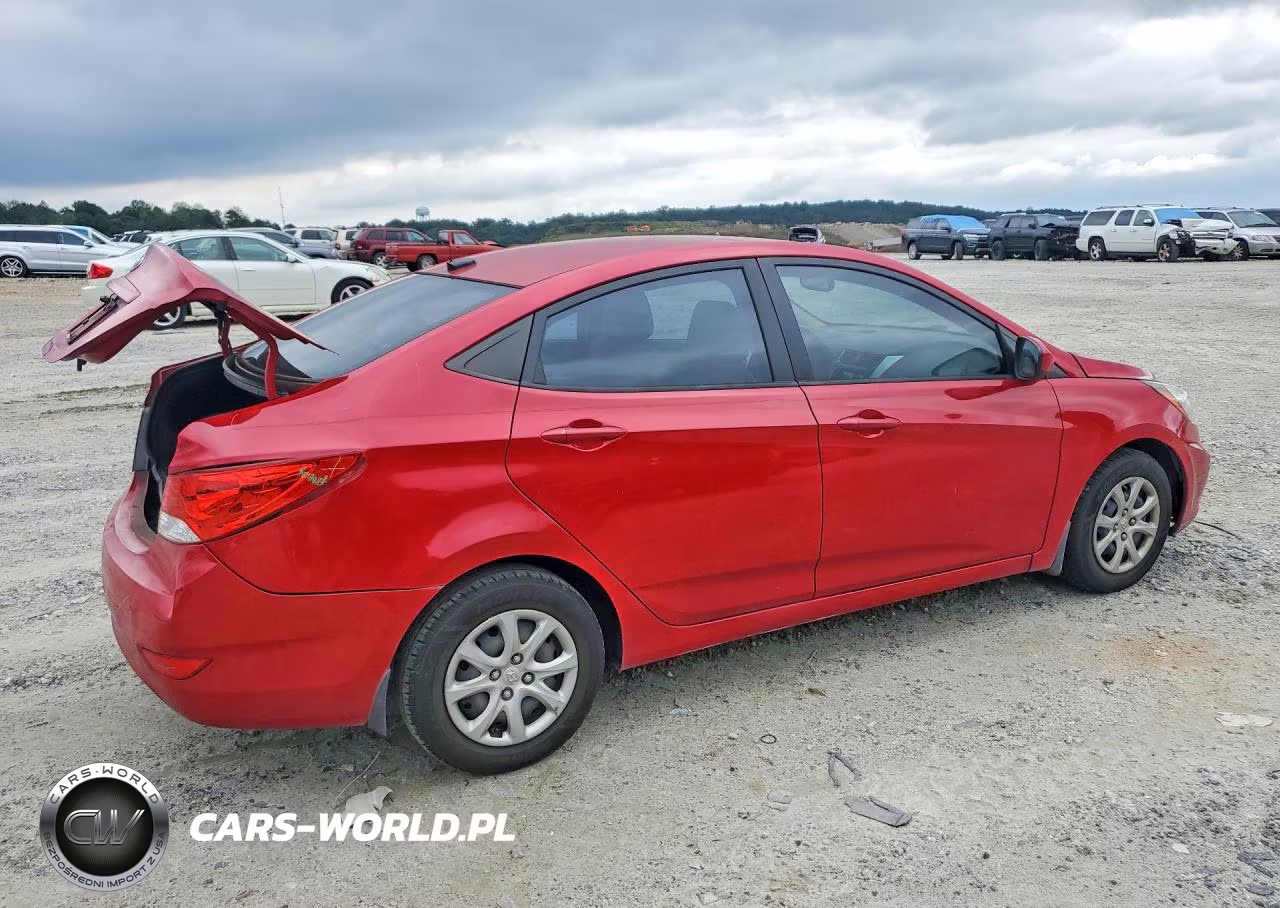 2013 Hyundai Accent VIN:KMHCT4AE2DU434727 - 3