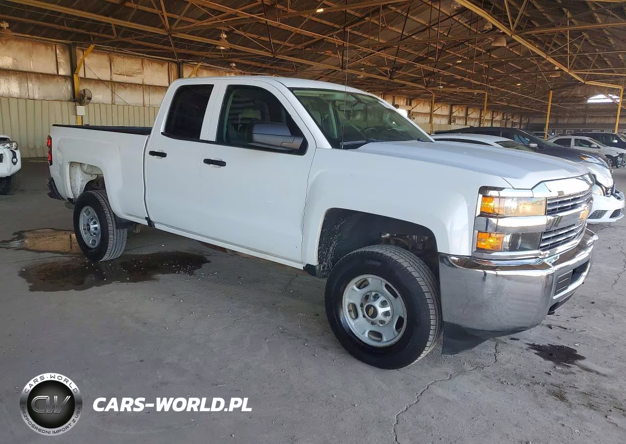 2017 Chevrolet Silverado C2500 Heavy Duty VIN:1GC2CUEG7HZ231577 - 4