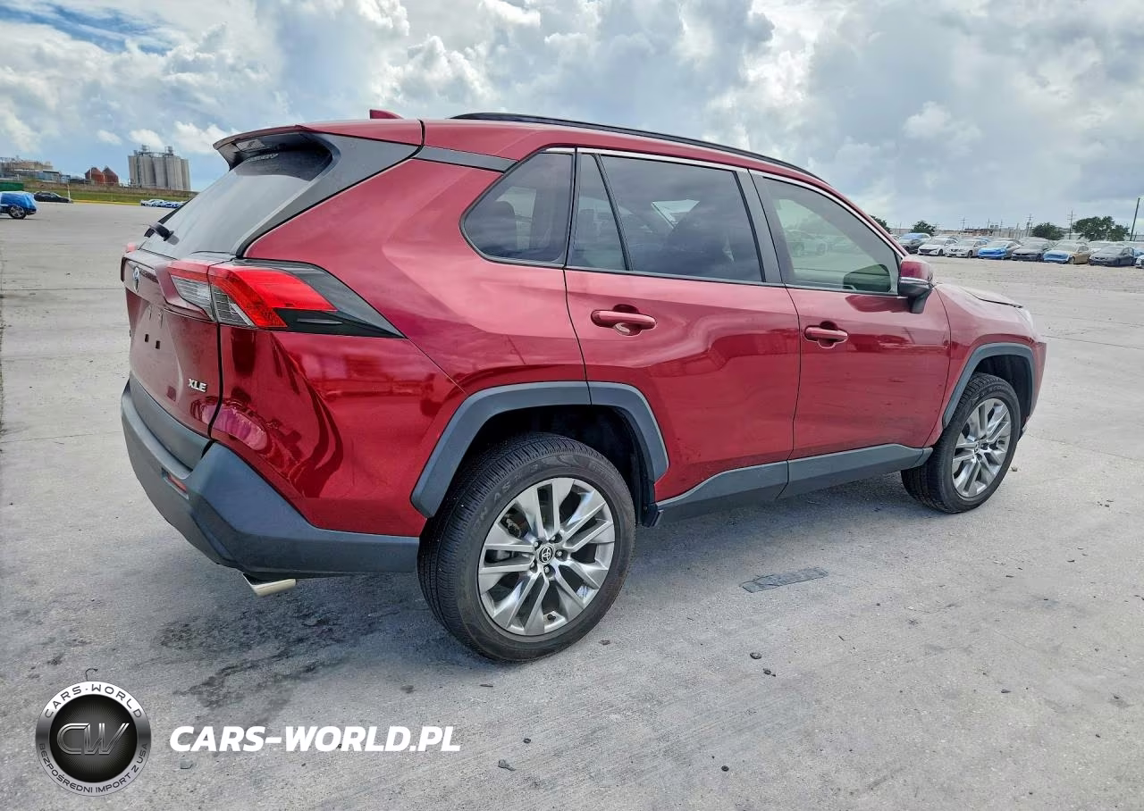 2023 Toyota Rav4 Xle Premium VIN:JTMC1RFV0PD101916 - 3