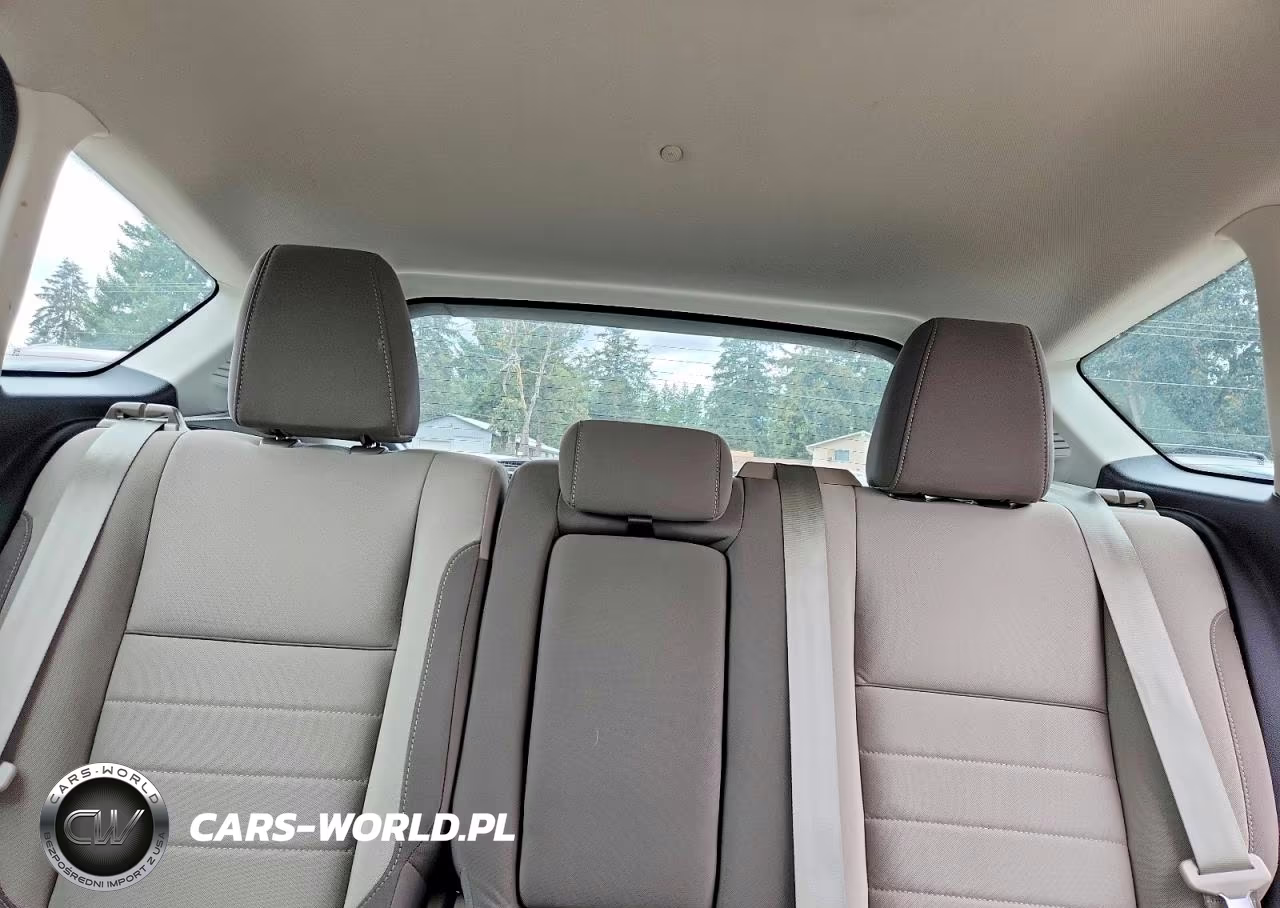 2014 Ford C-Max Se VIN:1FADP5AUXEL520035 - 10