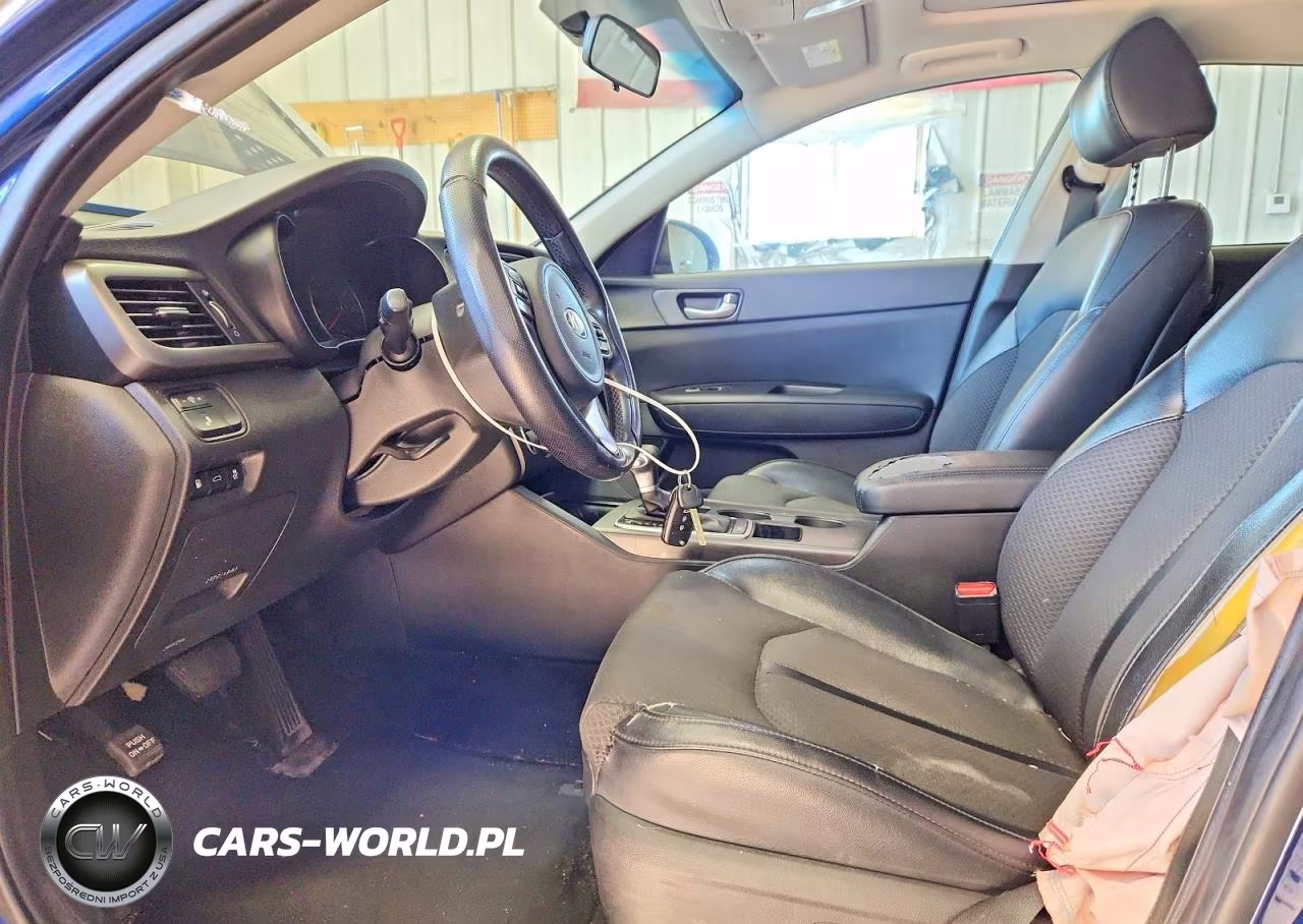 2018 Kia Optima S VIN:5XXGT4L38JG250203 - 7