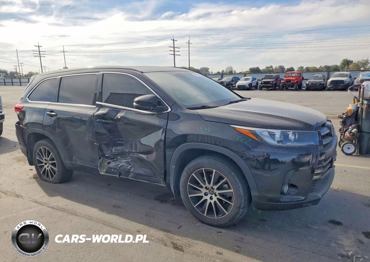 2018 Toyota Highlander Se VIN:5TDJZRFH6JS540656 - 4