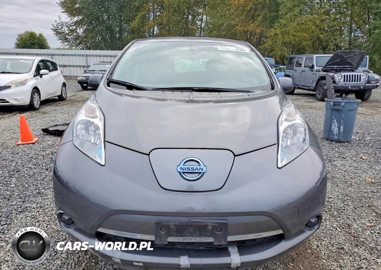 2017 Nissan Leaf S VIN:1N4BZ0CP2HC304129 - 5