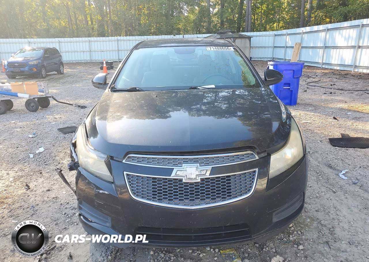 2013 Chevrolet Cruze Lt VIN:1G1PC5SB5D7148197 - 5