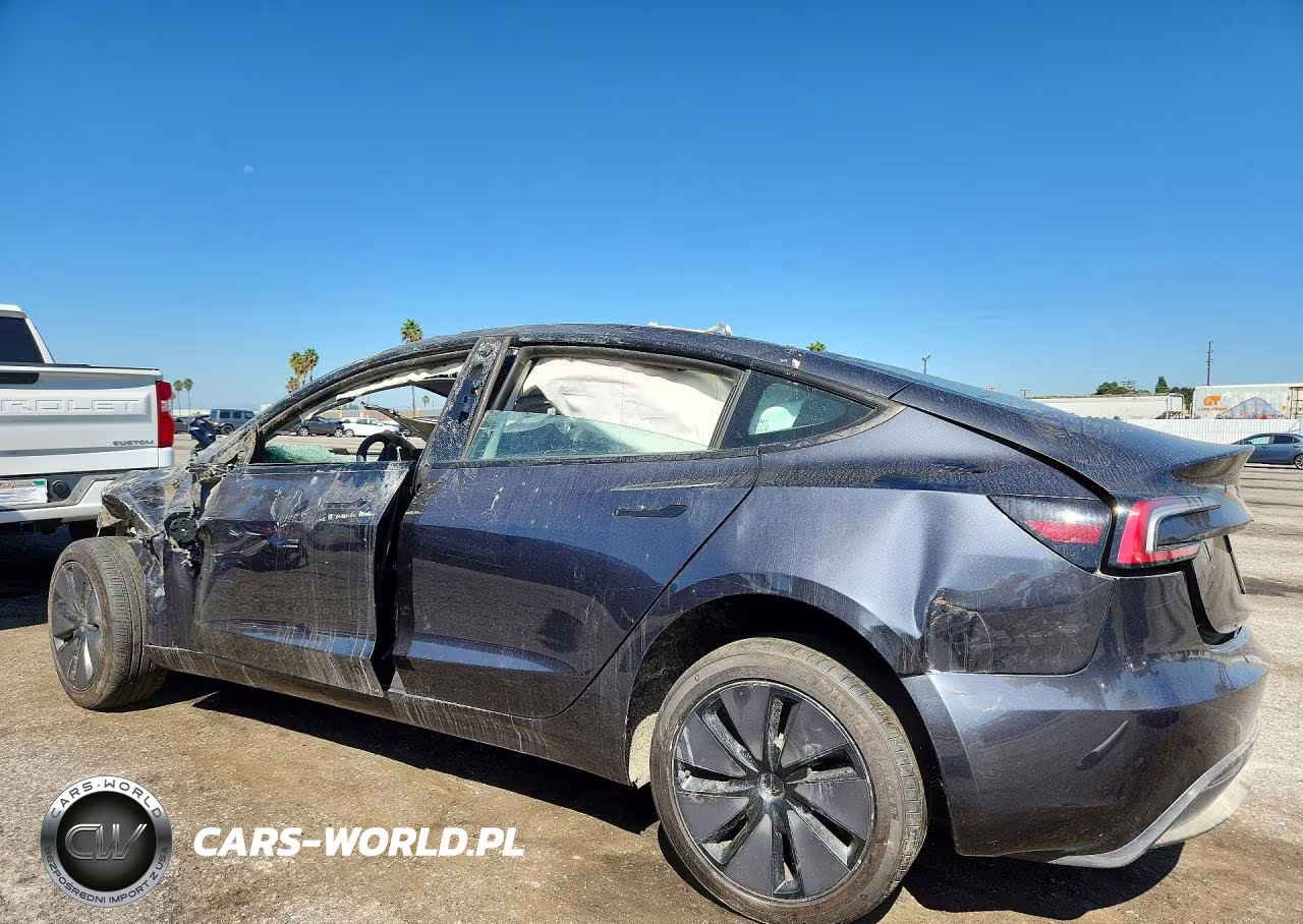 2025 Tesla Model 3 VIN:5YJ3E1EA0SF983756 - 2