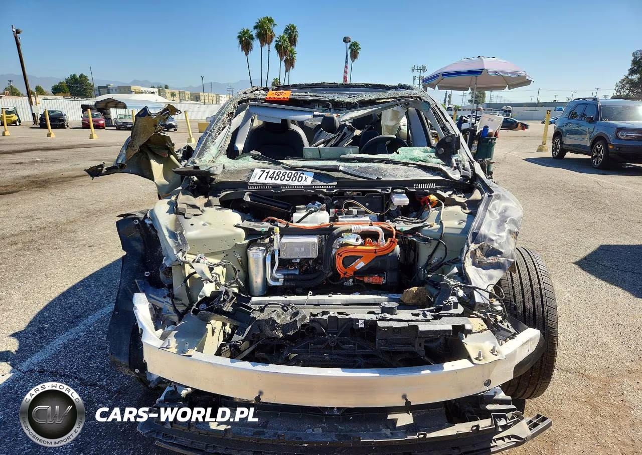 2025 Tesla Model 3 VIN:5YJ3E1EA0SF983756 - 5
