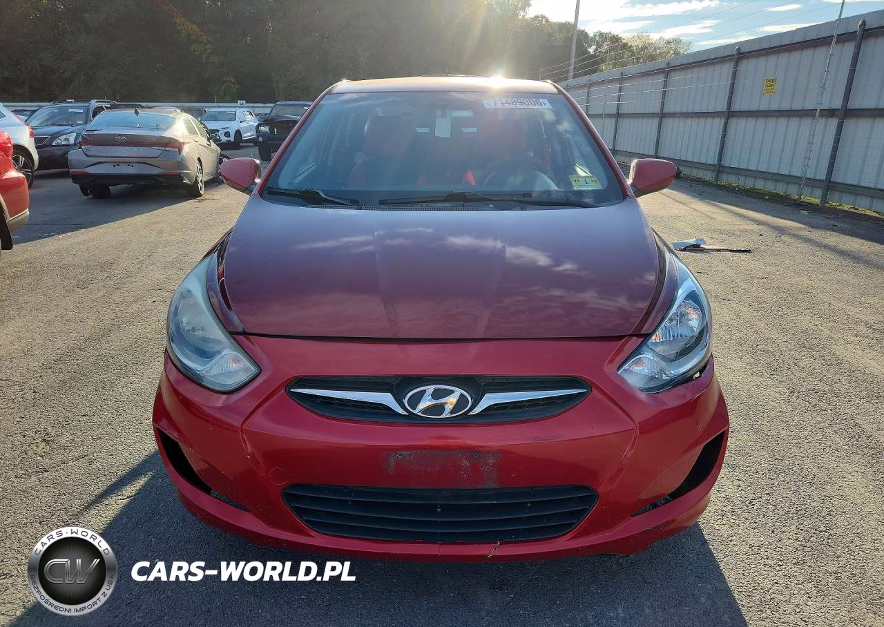 2013 Hyundai Accent Gls VIN:KMHCT4AE7DU451748 - 5