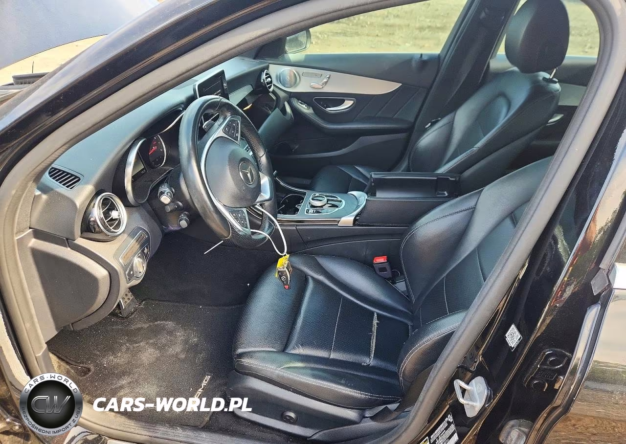 2018 Mercedes-Benz C 300 4Matic VIN:55SWF4KB7JU280743 - 7
