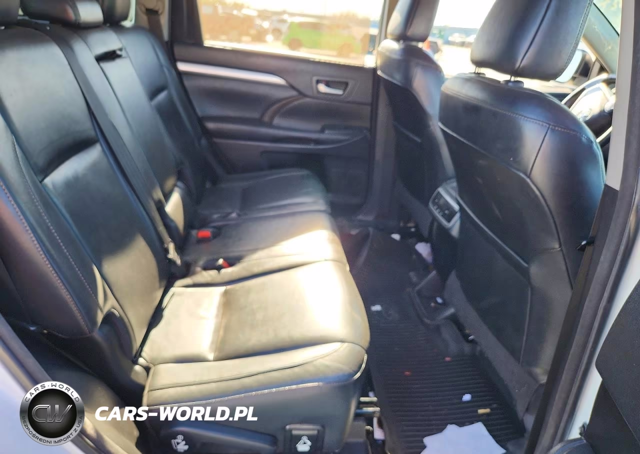 2018 Toyota Highlander Xle VIN:5TDKZRFH4JS533094 - 11