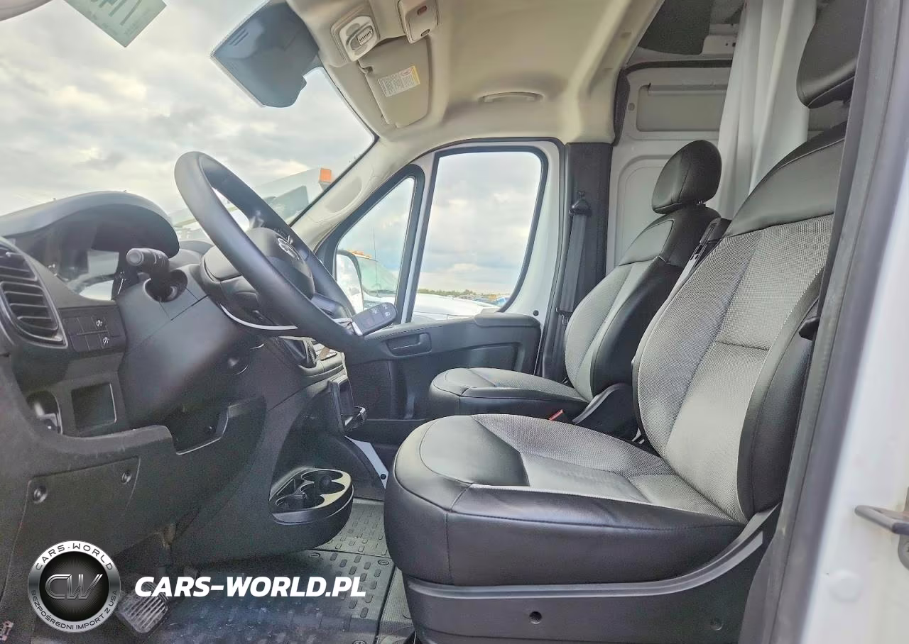 2023 Ram Promaster 2500 Delivery Van VIN:3C6LRVDG8PE552913 - 7