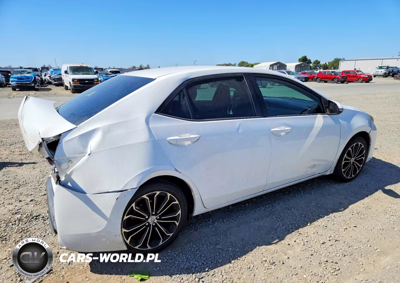 2014 Toyota Corolla S Plus VIN:5YFBURHE6EP125843 - 3