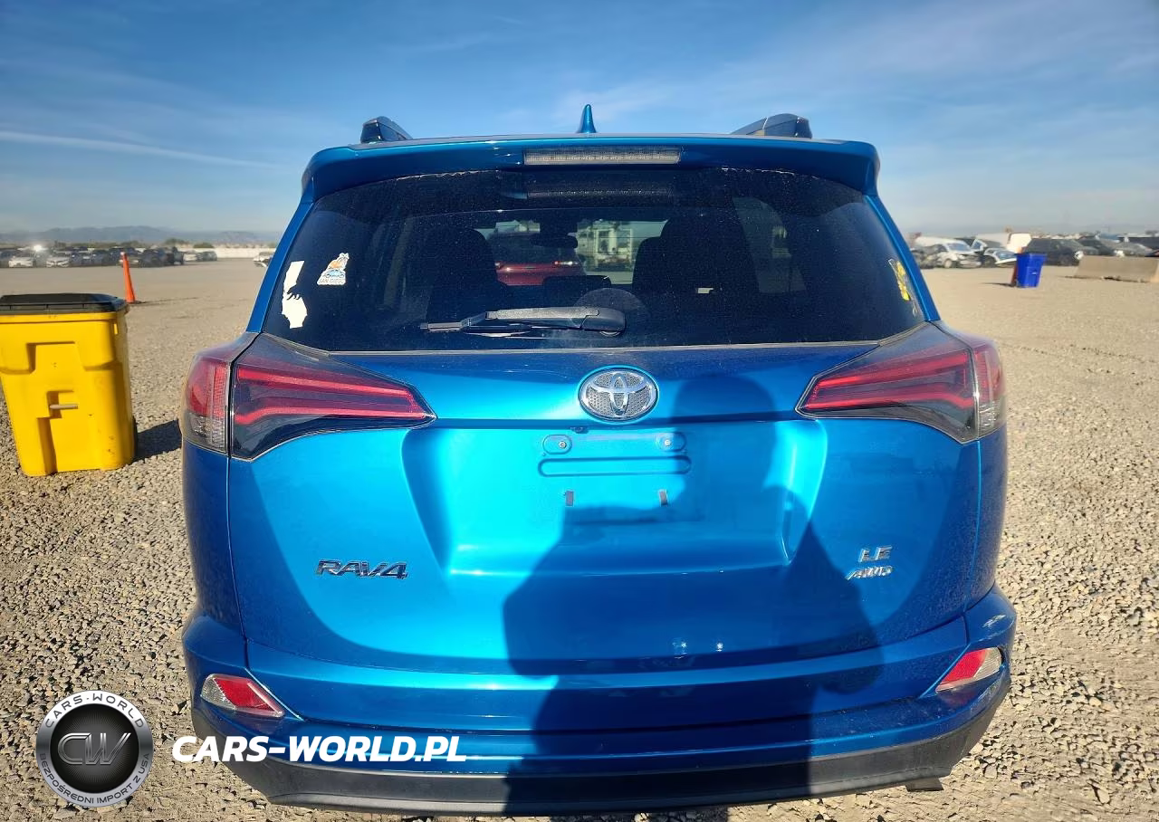 2017 Toyota Rav4 Le VIN:2T3BFREV2HW552493 - 6