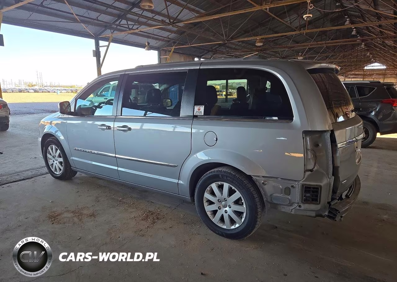 2015 Chrysler Town & Country Touring VIN:2C4RC1BG9FR673401 - 2