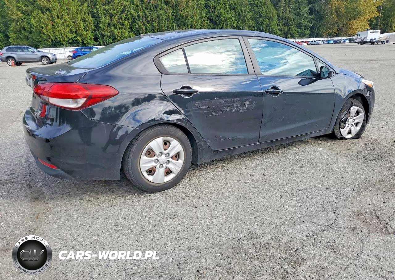 2018 Kia Forte Lx VIN:3KPFK4A79JE268741 - 3
