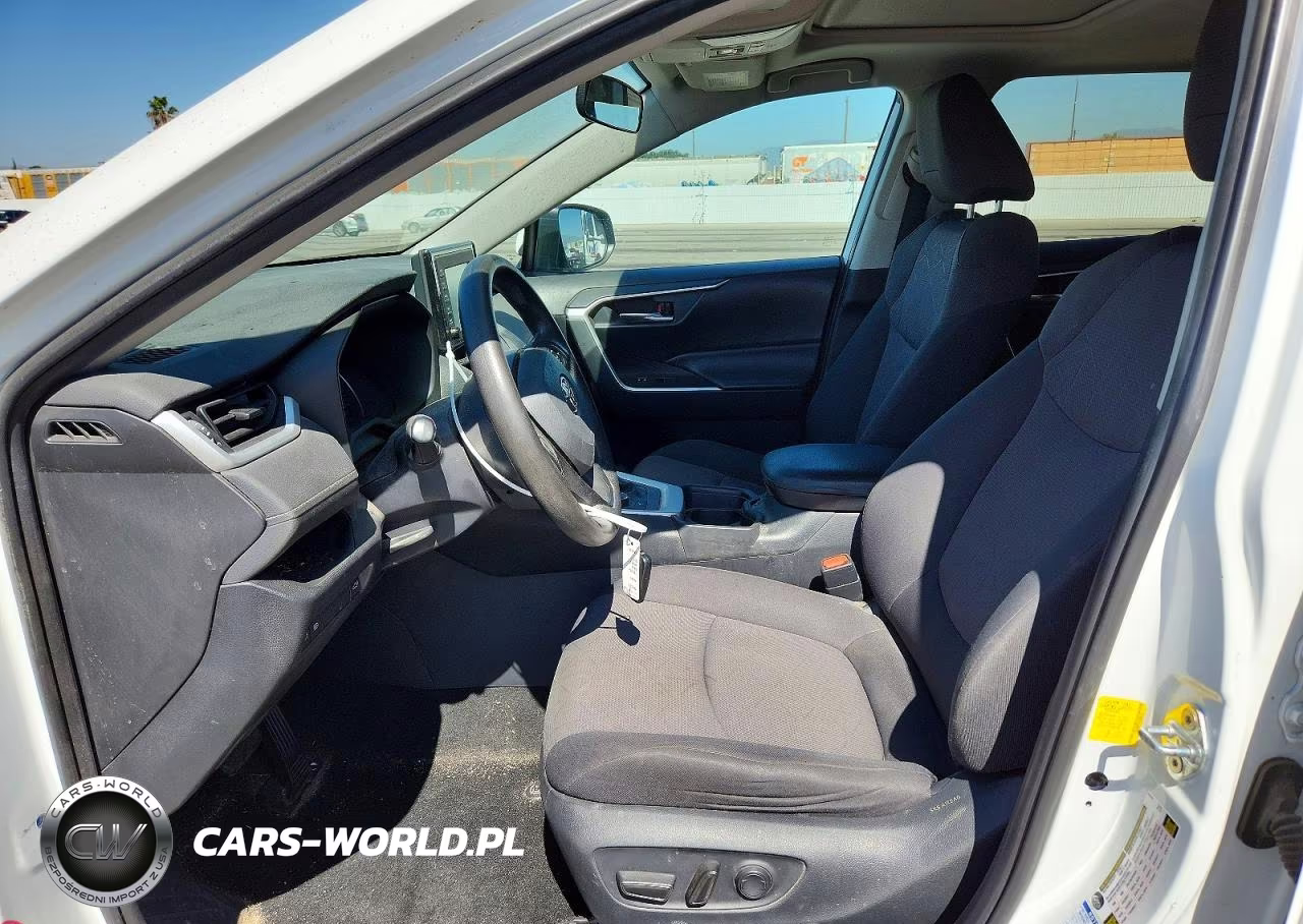 2019 Toyota Rav4 Hybrid Xle VIN:2T3RWRFV7KW030012 - 7