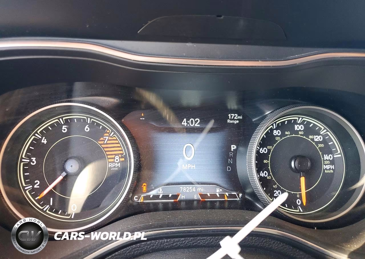 2020 Jeep Cherokee Trailhawk VIN:1C4PJMBX5LD539143 - 9