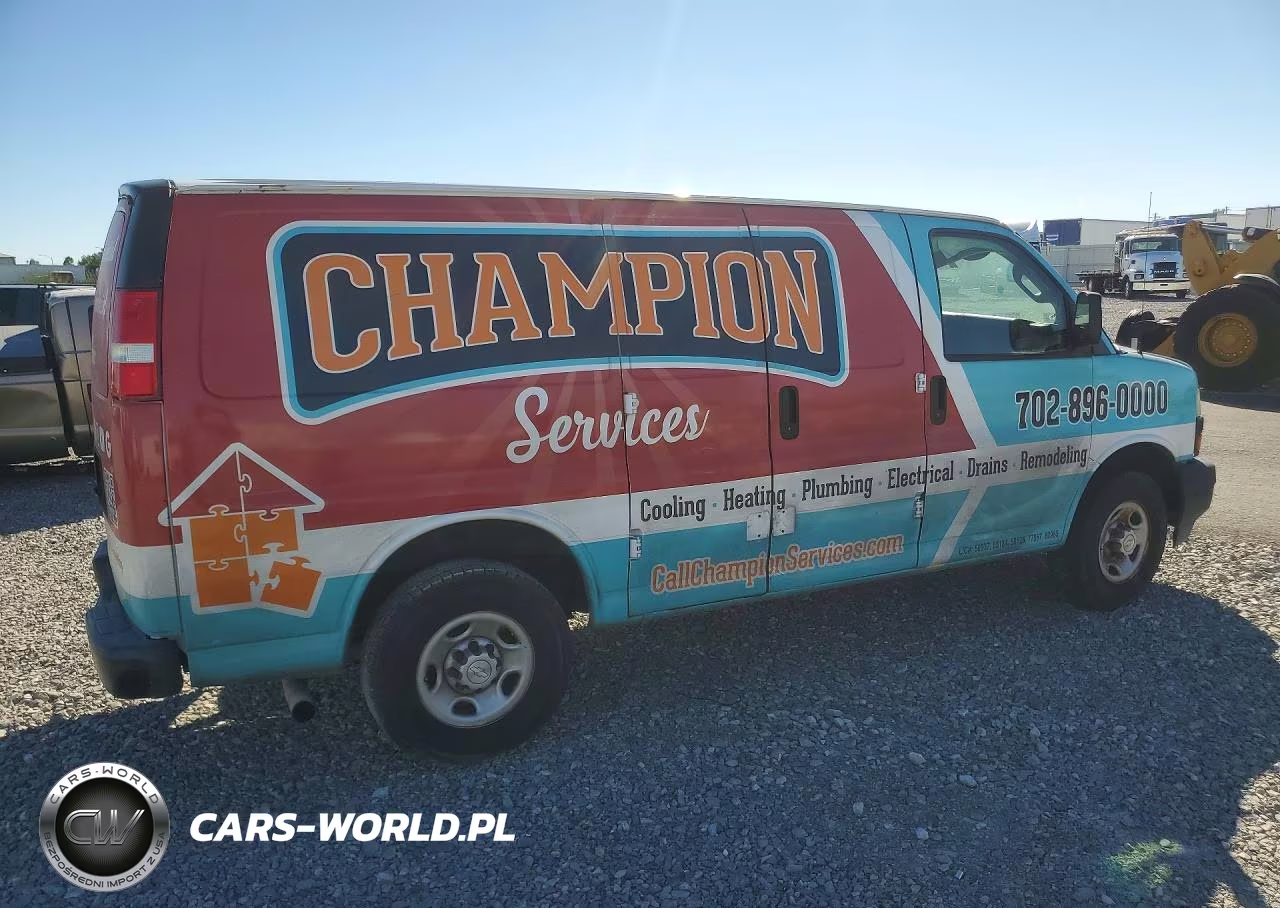 2019 Chevrolet Express 2500 Cargo Delivery Van VIN:1GCWGAFP4K1223011 - 3