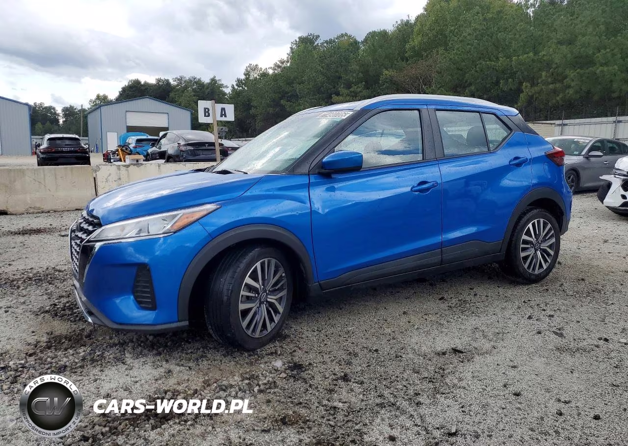 2023 Nissan Kicks Sv