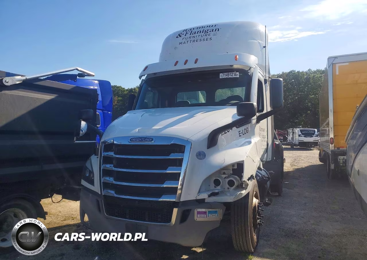 2022 Freightliner Cascadia 116