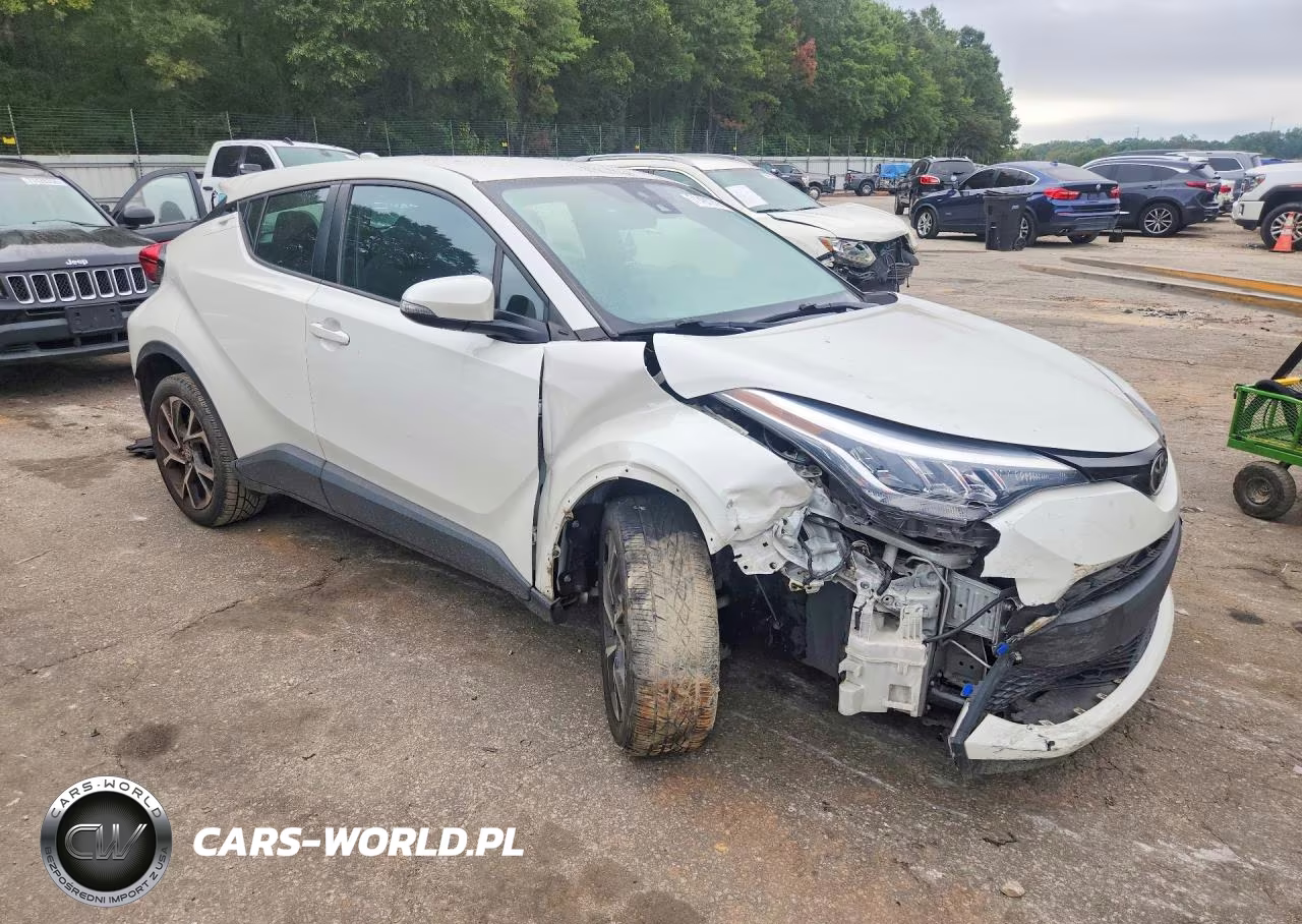 2020 Toyota C-Hr Xle VIN:NMTKHMBX0LR112591 - 4