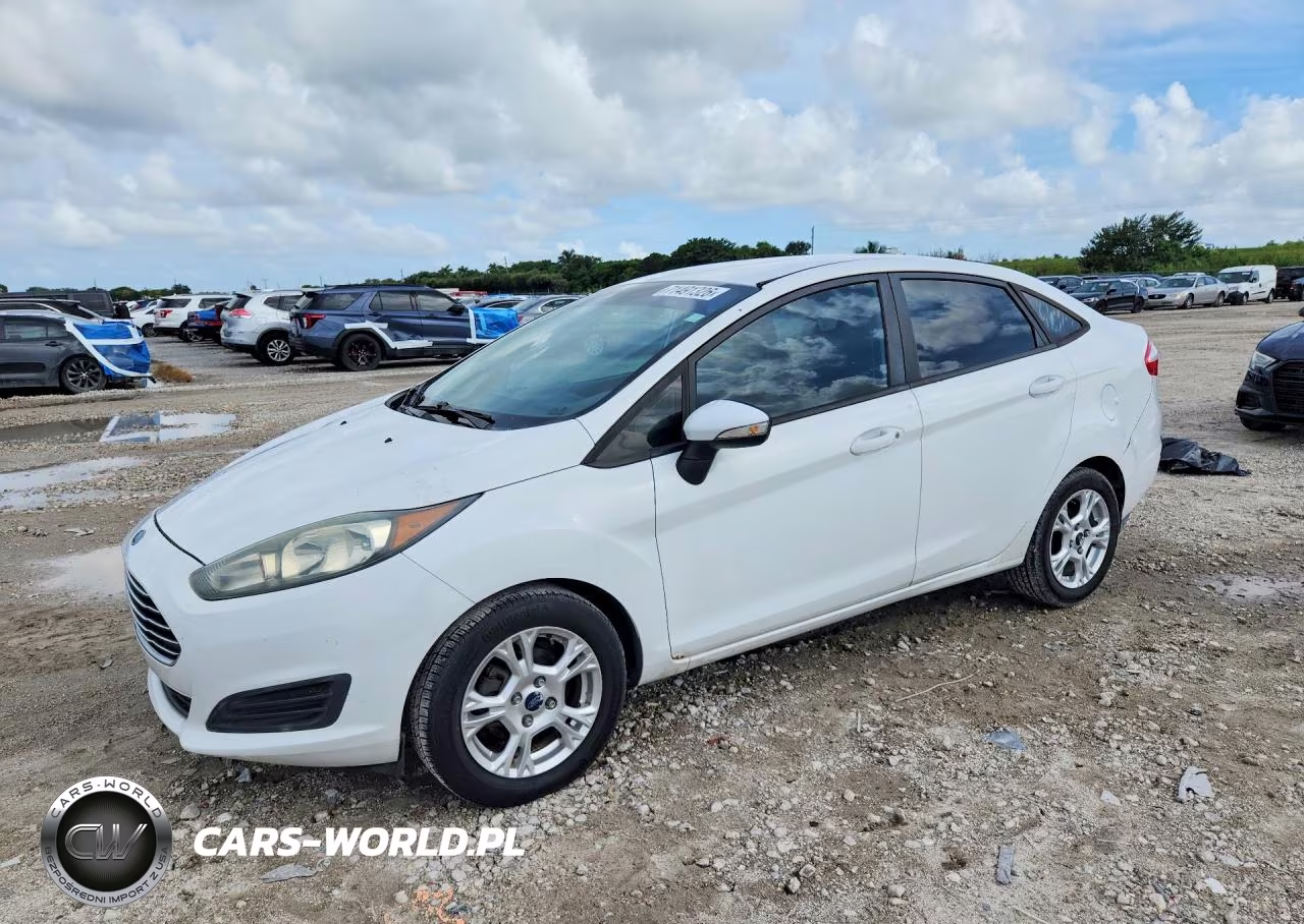 2016 Ford Fiesta VIN:3FADP4BJ4GM106944 - 1