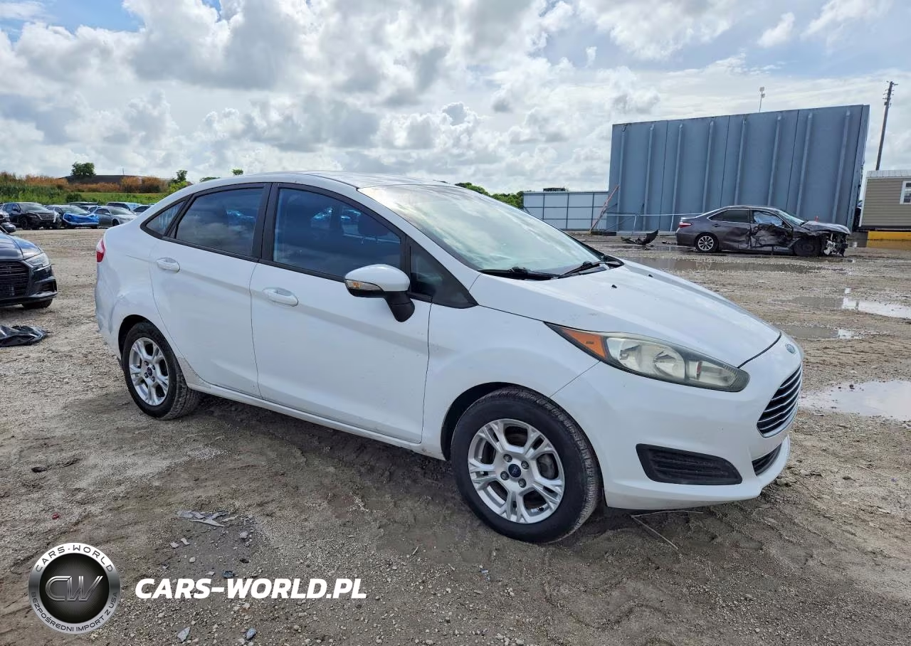 2016 Ford Fiesta VIN:3FADP4BJ4GM106944 - 4