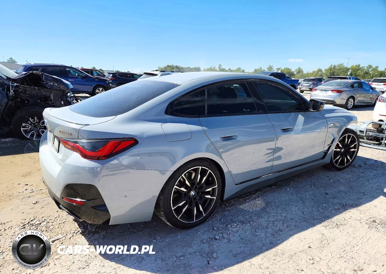 2022 BMW M440Xi Gran Coupe VIN:WBA13AW02NFM70511 - 3