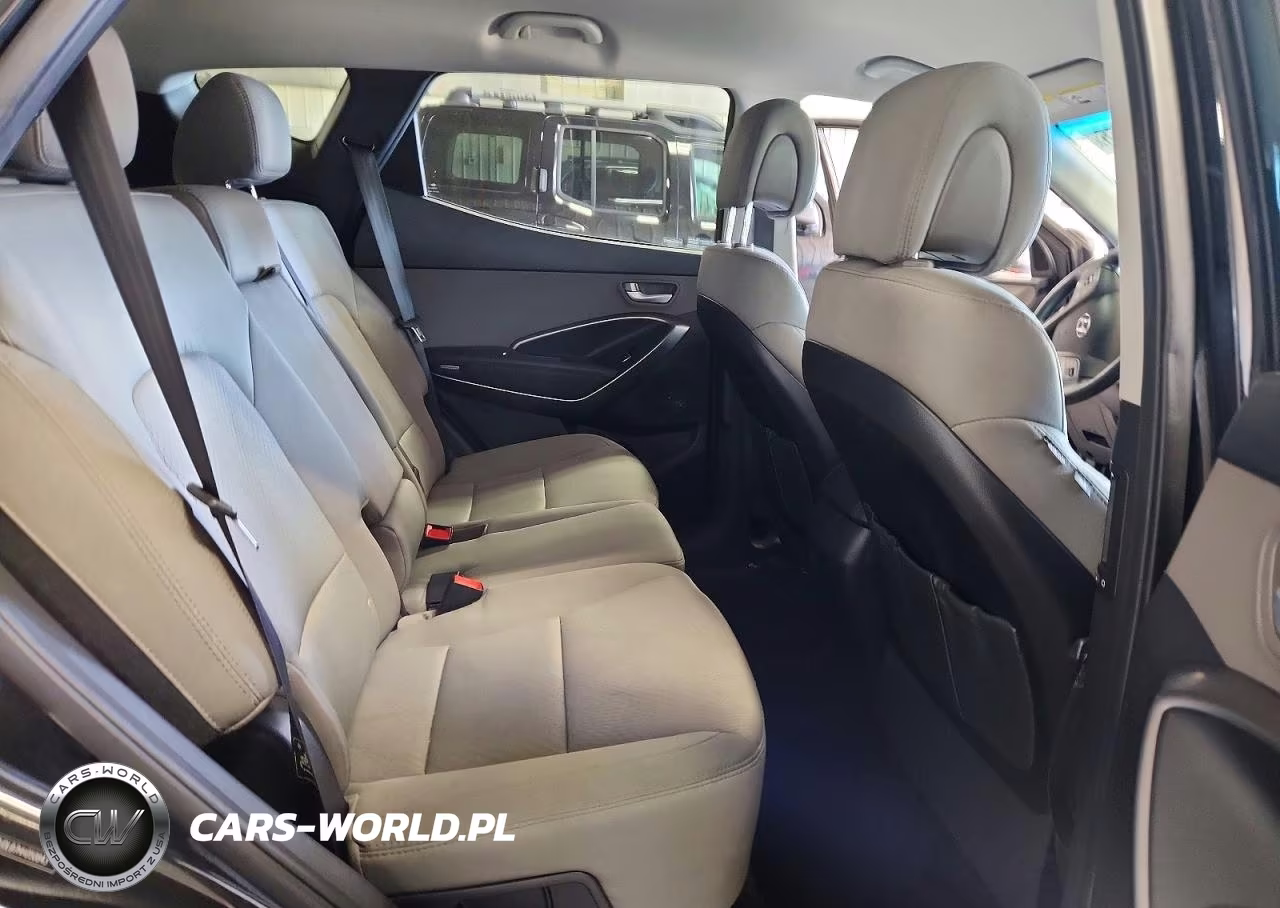2017 Hyundai Santa Fe Sport 2.4L VIN:5NMZUDLB7HH050843 - 10