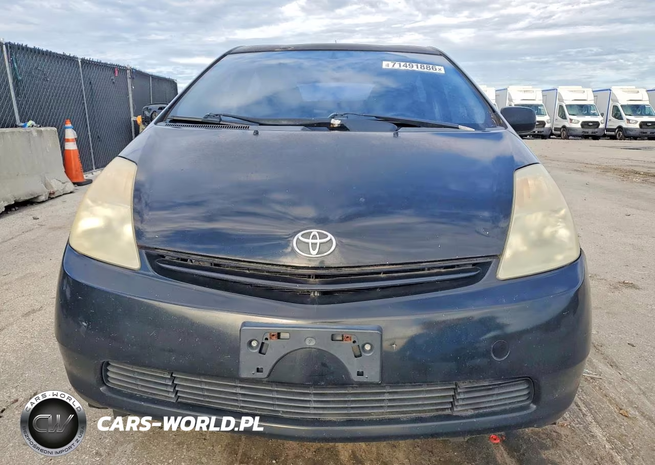 2005 Toyota Prius Base VIN:JTDKB20UX53125952 - 5